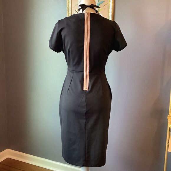 DownĀ EastāLittleāBlackāDressāš - Picture 4 of 5